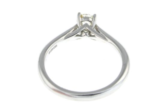 18ct gold diamond ring. - Bild 2 aus 2