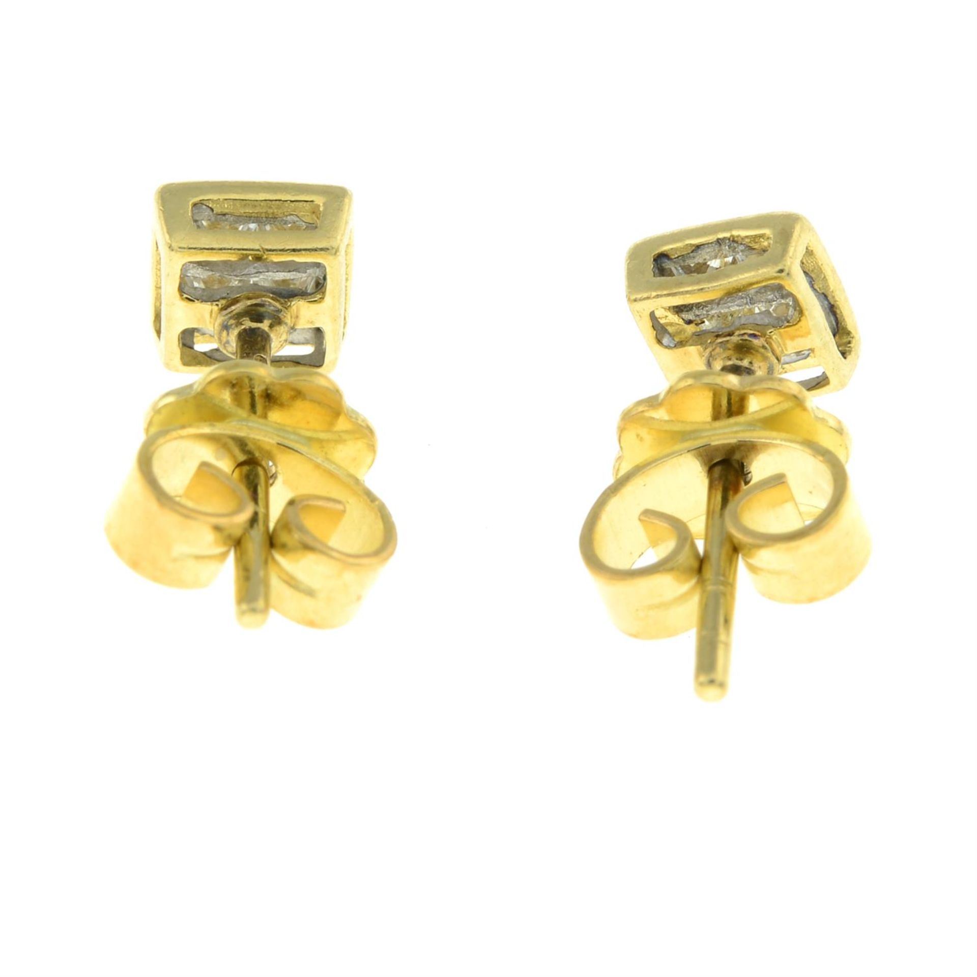 18ct gold diamond cluster earrings - Bild 2 aus 2