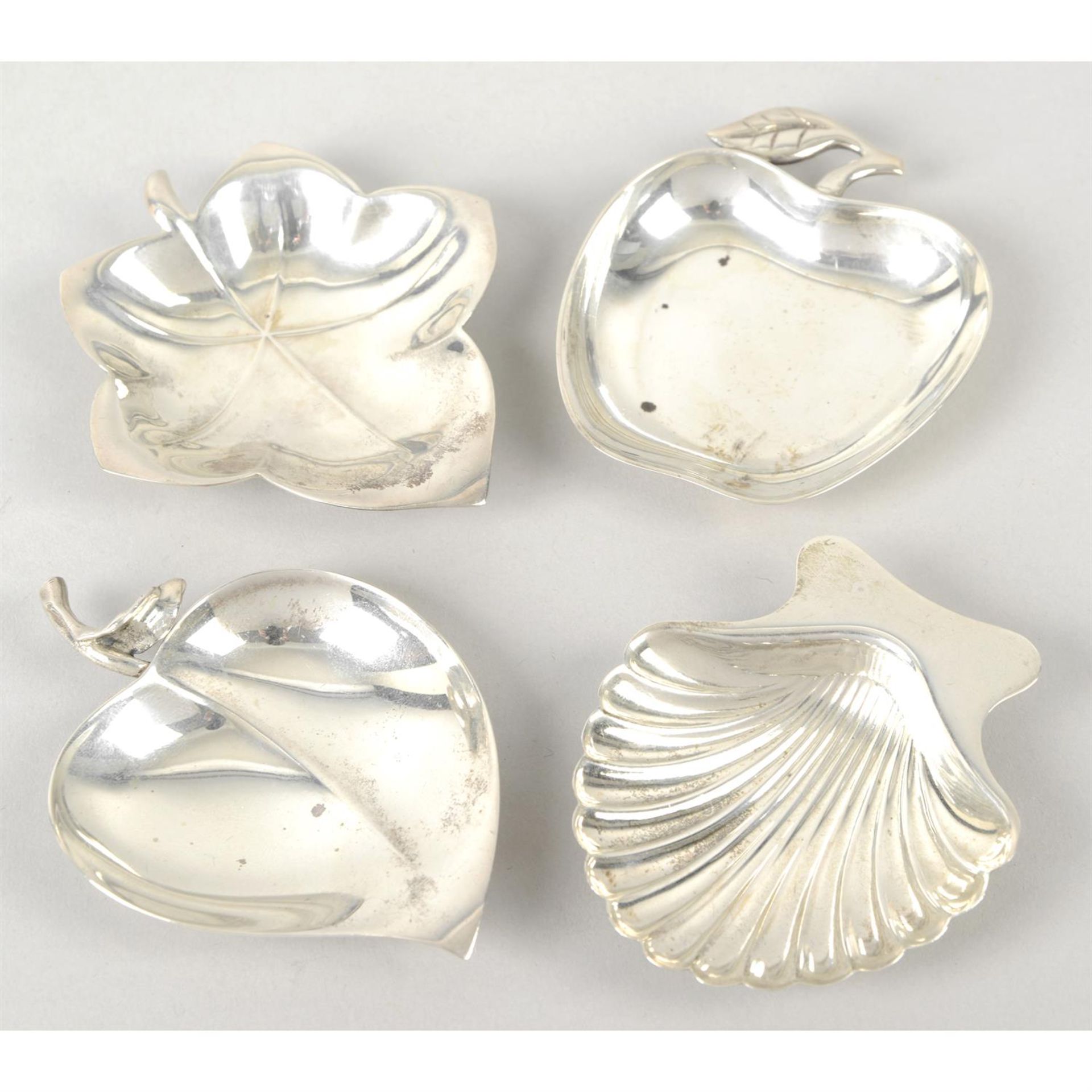 A set of four Tiffany & Co sterling silver fruit, leaf & shell dishes, in original box. - Image 2 of 3