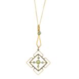 Early 20th century 9ct gold peridot and split pearl pendant, with chain