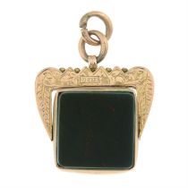 Early 20th century 9ct gold carnelian and bloodstone swivel fob