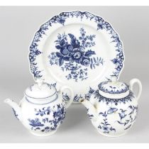 18th Century and later Worcester and other blue and white