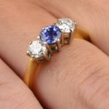 18ct gold sapphire and diamond ring