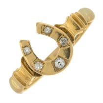 Late Victorian 18ct gold diamond horseshoe ring