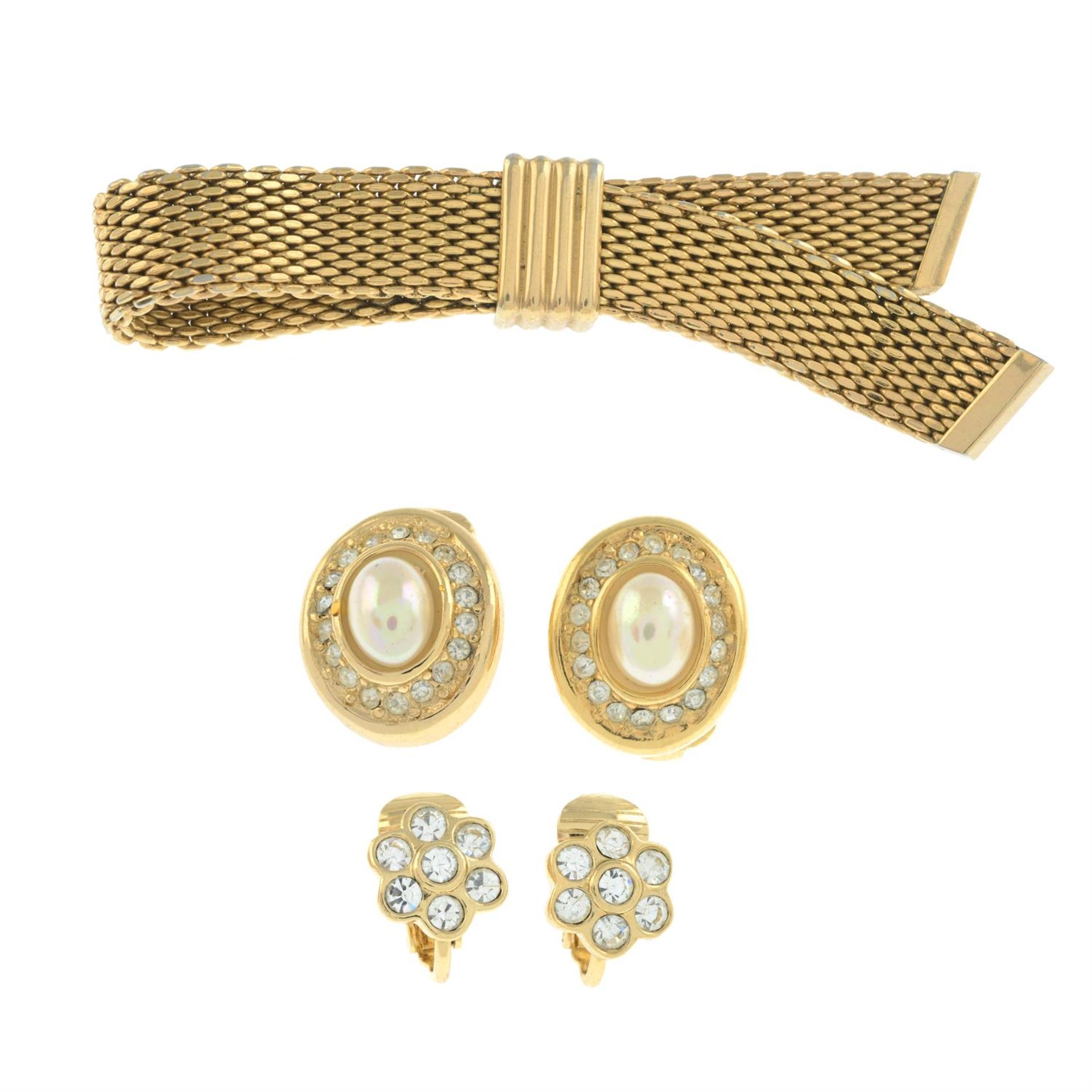 Christian Dior - brooch and two pairs of clip on earrings. - Image 2 of 3