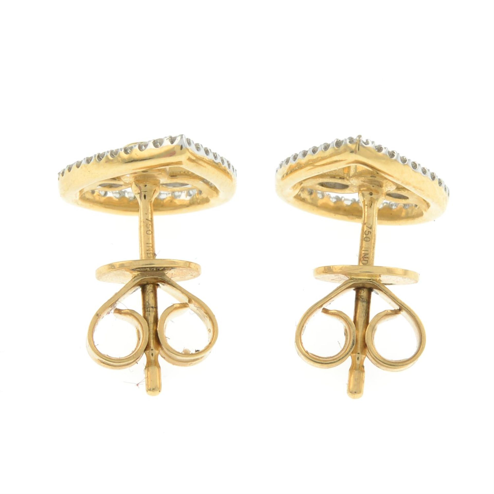 Diamond earrings - Image 2 of 3