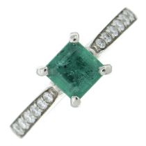 Platinum emerald & diamond ring