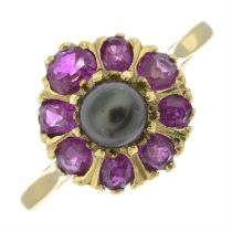 18ct gold synthetic ruby & cultured pearl cluster ring