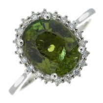 Green tourmaline & brilliant-cut diamond ring