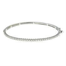 18ct gold diamond bangle