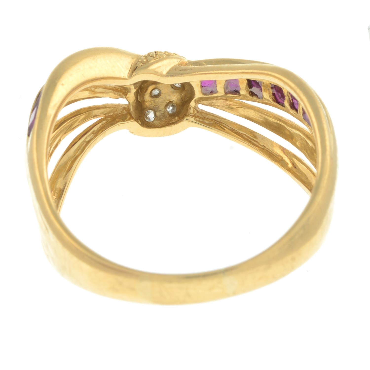 18ct gold ruby & diamond ring - Image 2 of 2