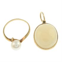 Pearl ring & opal pendant