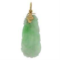 Carved foliate jade pendant