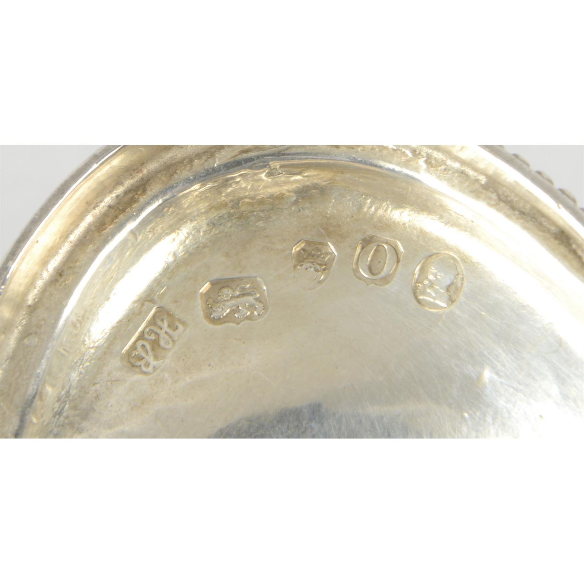 George III silver pedestal sugar basket by Hester Bateman. - Image 2 of 2