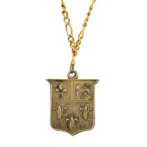 Mid 20th century pendant, with chain