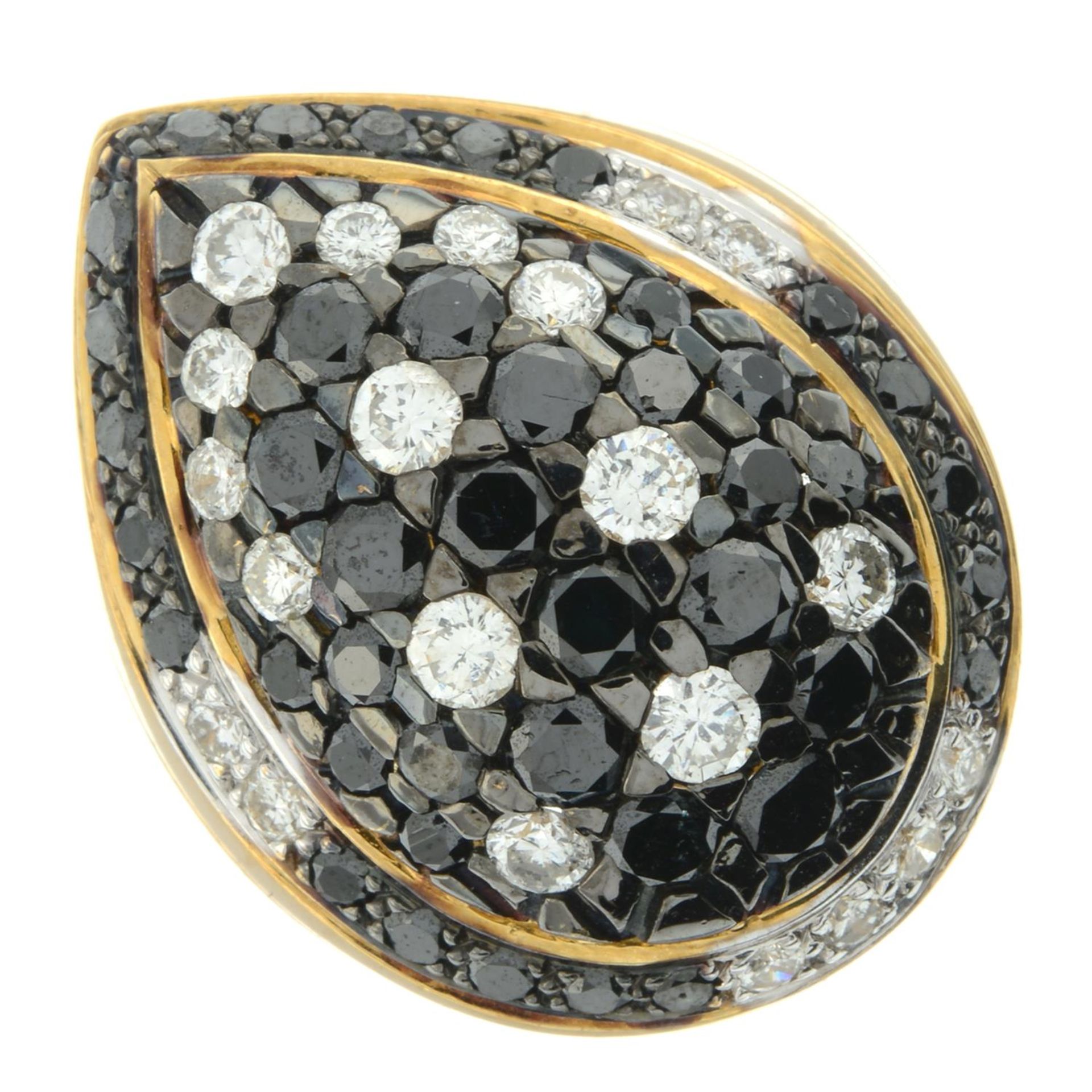 Black gem and diamond ring - Image 2 of 5