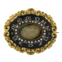 Victorian gem mourning brooch