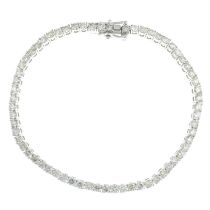 18ct gold diamond line bracelet