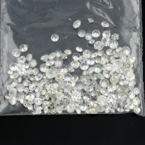 Assorted vari-cut diamonds, 8.09ct