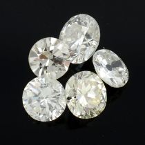 Five brilliant-cut diamonds, 0.84ct