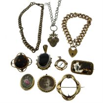 Assorted selection of 19th century & late gilt jewellery