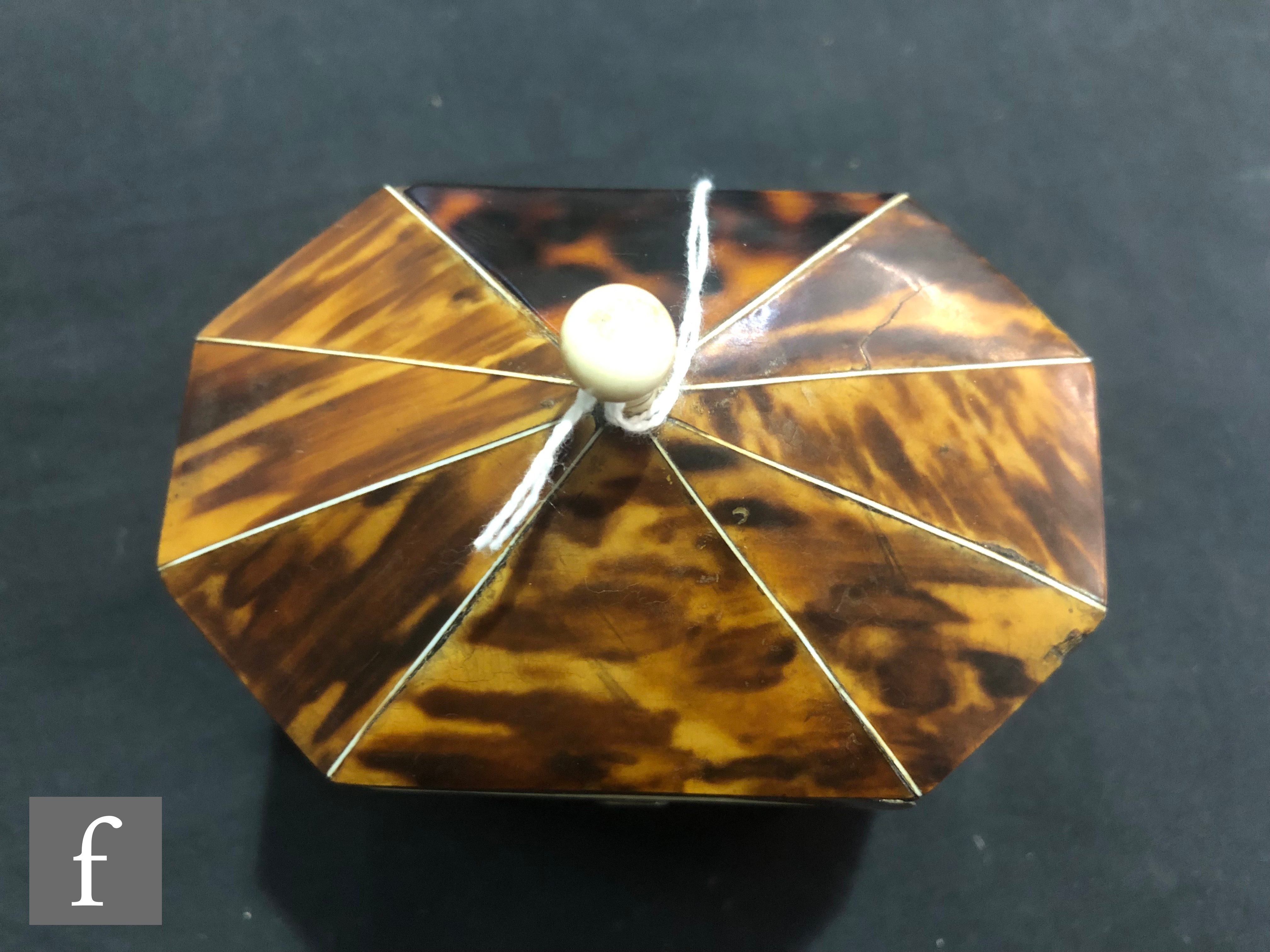 An early 19th Century tortoiseshell and ivory line inlaid tea caddy of octagonal form, the hinged - Image 7 of 9