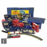 A collection of OO gauge Hornby Dublo items, to include a P15 Passenger Set with incorrect Mallard
