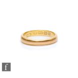 A 22ct hallmarked D shaped wedding ring, weight 4.3g, ring size M, Birmingham 1901.