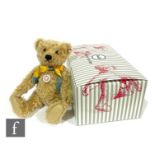 A Steiff 690976 British Collectors' Teddy Bear 2020, golden blond mohair, limited edition 1205 of