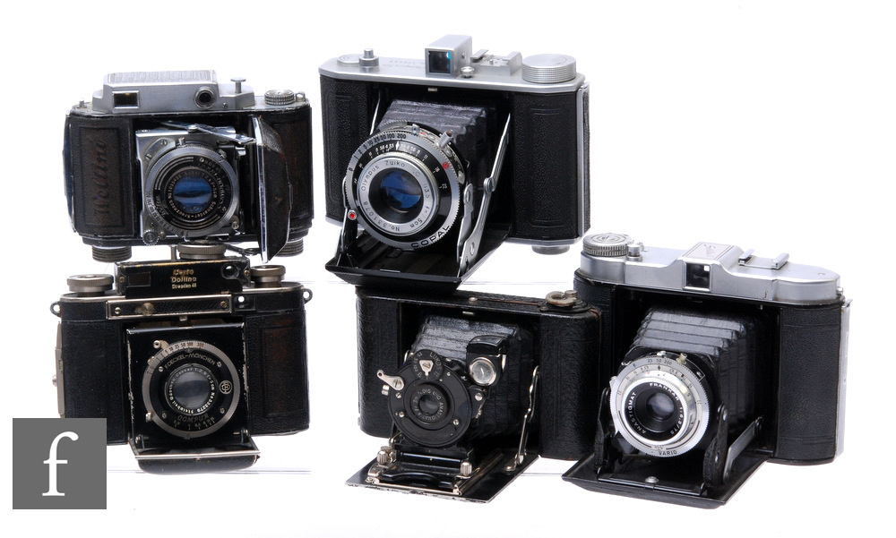 A collection of assorted Roll Film Medium Format Folding Cameras, to include an Olympus Six f/7.5cm, - Image 2 of 2