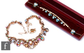 Miracle - A 1950s/1960s costume jewellery necklace set with coloured stones to a copper coloured