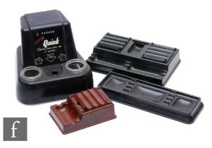 Various makers - A collection of Bakelite desk items, to include a Parker advertising Super Quink