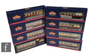 Eight OO gauge Bachmann BR crimson and cream passenger coaches, boxed. (8)