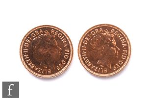 Elizabeth II - Two sovereigns, 2014 and 2015. (2)