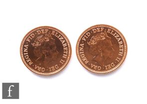 Elizabeth II - Two sovereigns, 2016. (2)