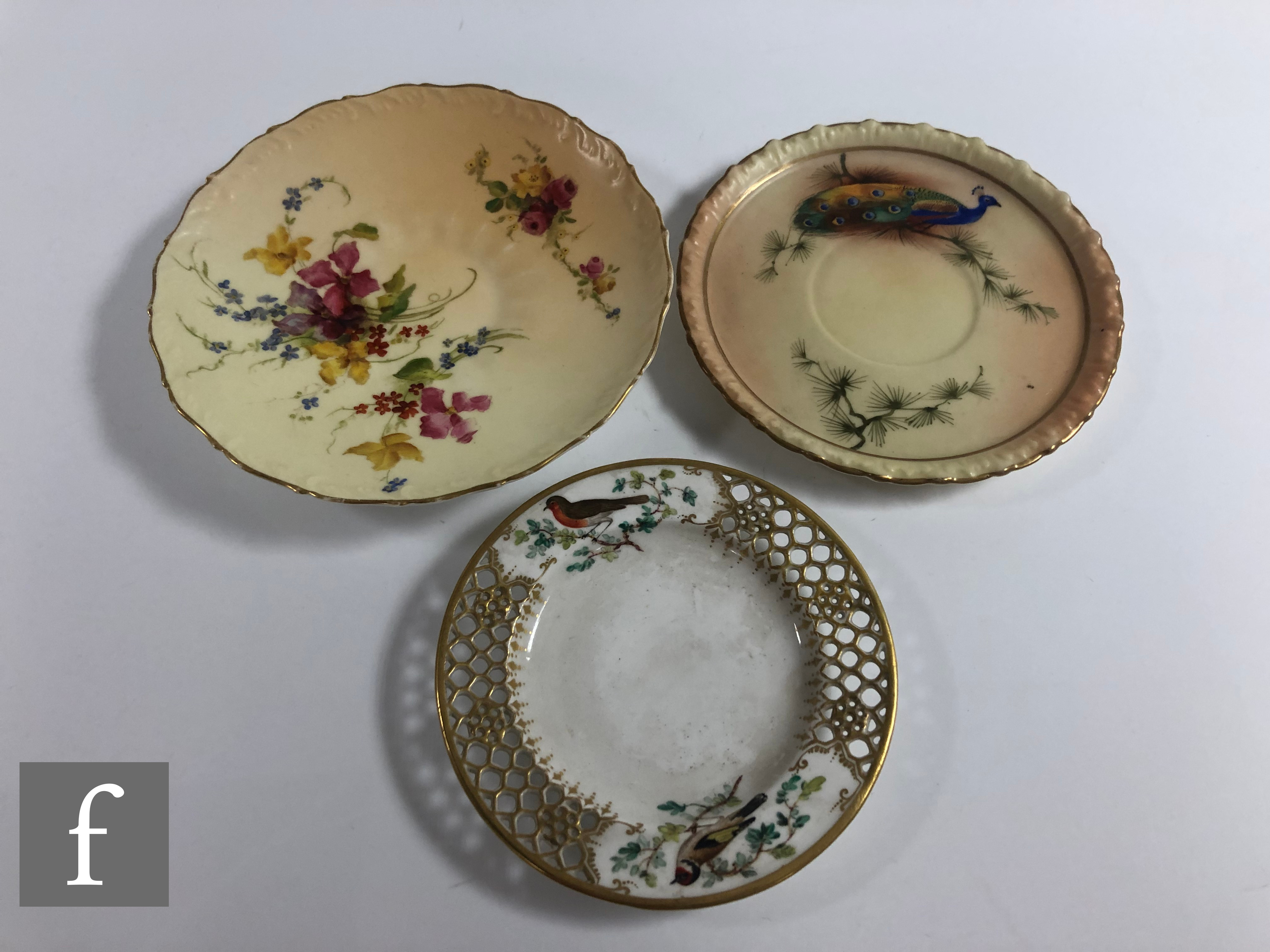 A miniature Worcester reticulated cabinet cup and saucer, the double walled cup with reticulated - Image 4 of 5