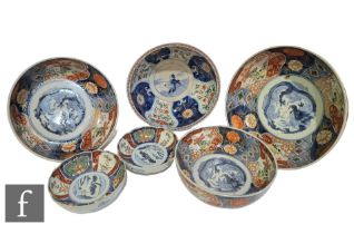 A collection of Japanese Imari bowls and dishes, to include six various examples, all similarly