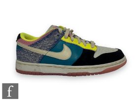 A pair of 2009 Nike Dunk Low 6.0 trainers in the Emerald Radiant Beach colour way, size UK 6.5.