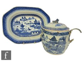 A Chinese 18th Century blue and white large size teapot, with domed cover and shishi finial and