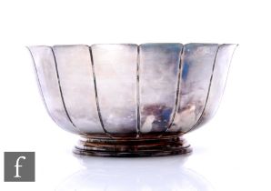 A hallmarked silver pedestal bowl of panelled plain form, weight 11.5oz, diameter 17cm, Birmingham