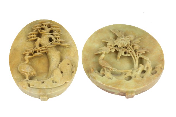 Two Chinese carved soapstone Panels, one round carved with bird and flower, on separate carved and - Image 6 of 6