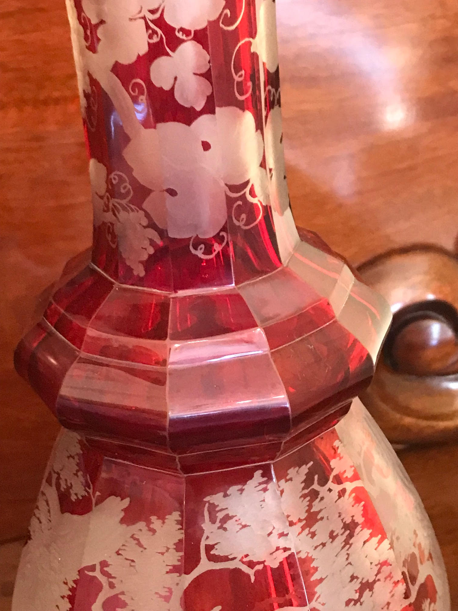 A fine late 19th Century Bohemian ruby glass Vase, etched with deer in woodland scene and - Image 6 of 6