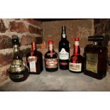 Liqueurs etc: Irish Mist; Drambuie; Cointreau; Grand Marnier; Disaronno Amaretto Originale &