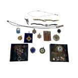 A collection of miscellaneous Costume Jewellery, comprising various chains, brooches, a pinch back