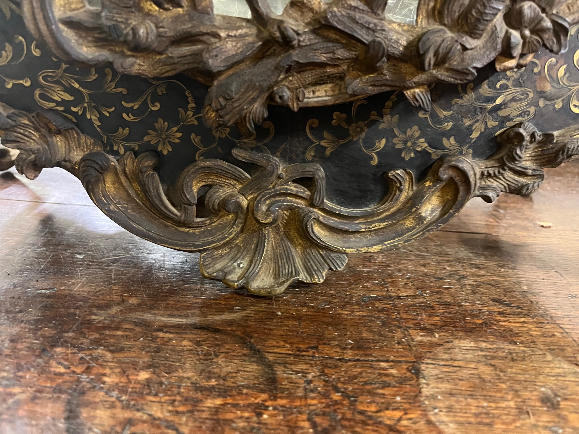 A fine quality 18th Century French ebonised and brass inlaid boulle Bracket Clock, the pierced - Image 18 of 27