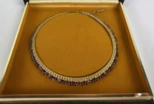 An attractive Ladies gilt mesh and ruby type Cluster Necklace, approx. 38cms (15") opened, with