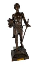 Antoin Bofill, Spanish (fl. 1895-1921) "En Trompte," bronze, depicting young soldier with helmet  in