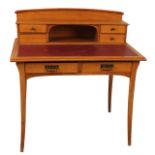 Scrittoio con alzata - Writing desk with lift