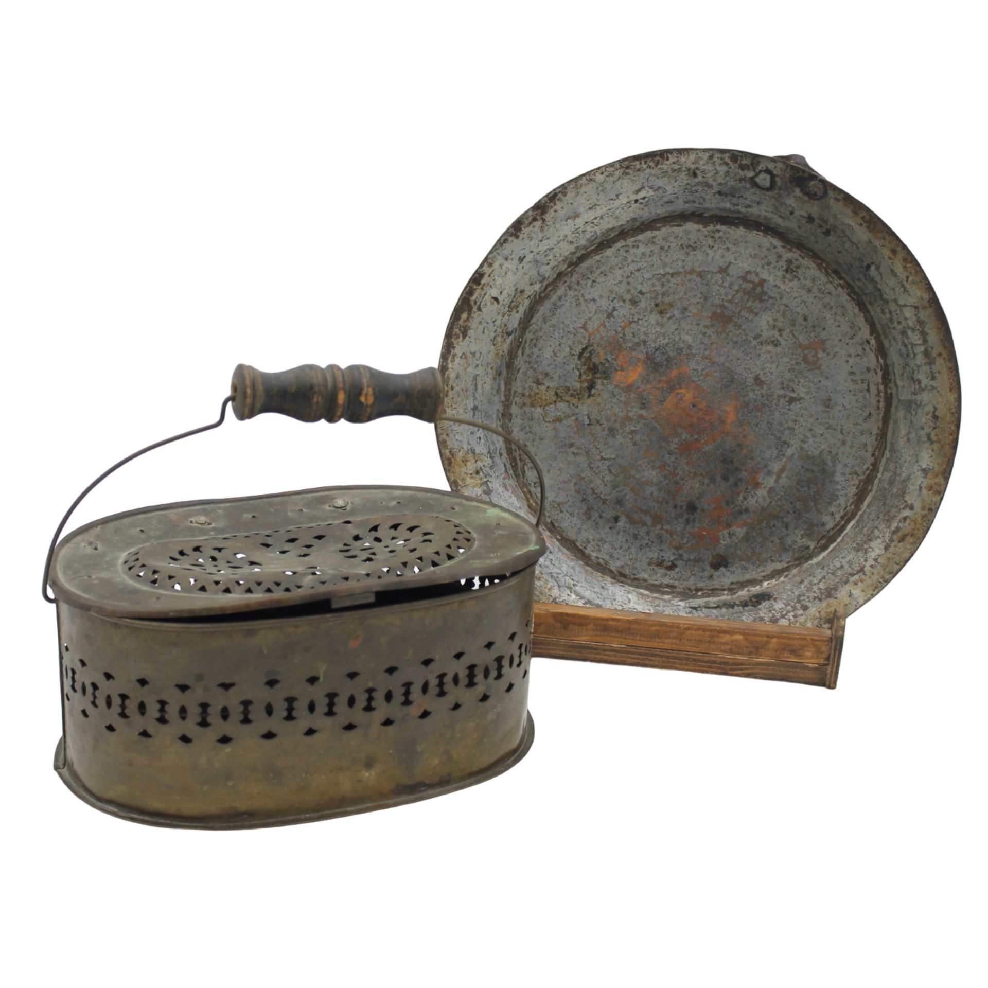 Lotto di due braceri e utensili - Lot of two braziers and utensils - Image 2 of 2