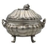 Elegante zuppiera - Elegant tureen